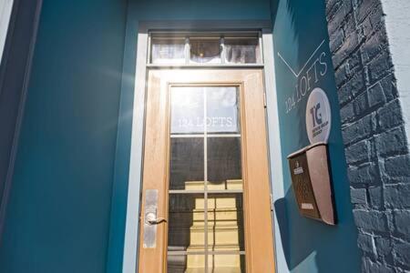 Hip Urban Loft - Small Town Charm - 124 Lofts #1 West Dundee المظهر الخارجي الصورة